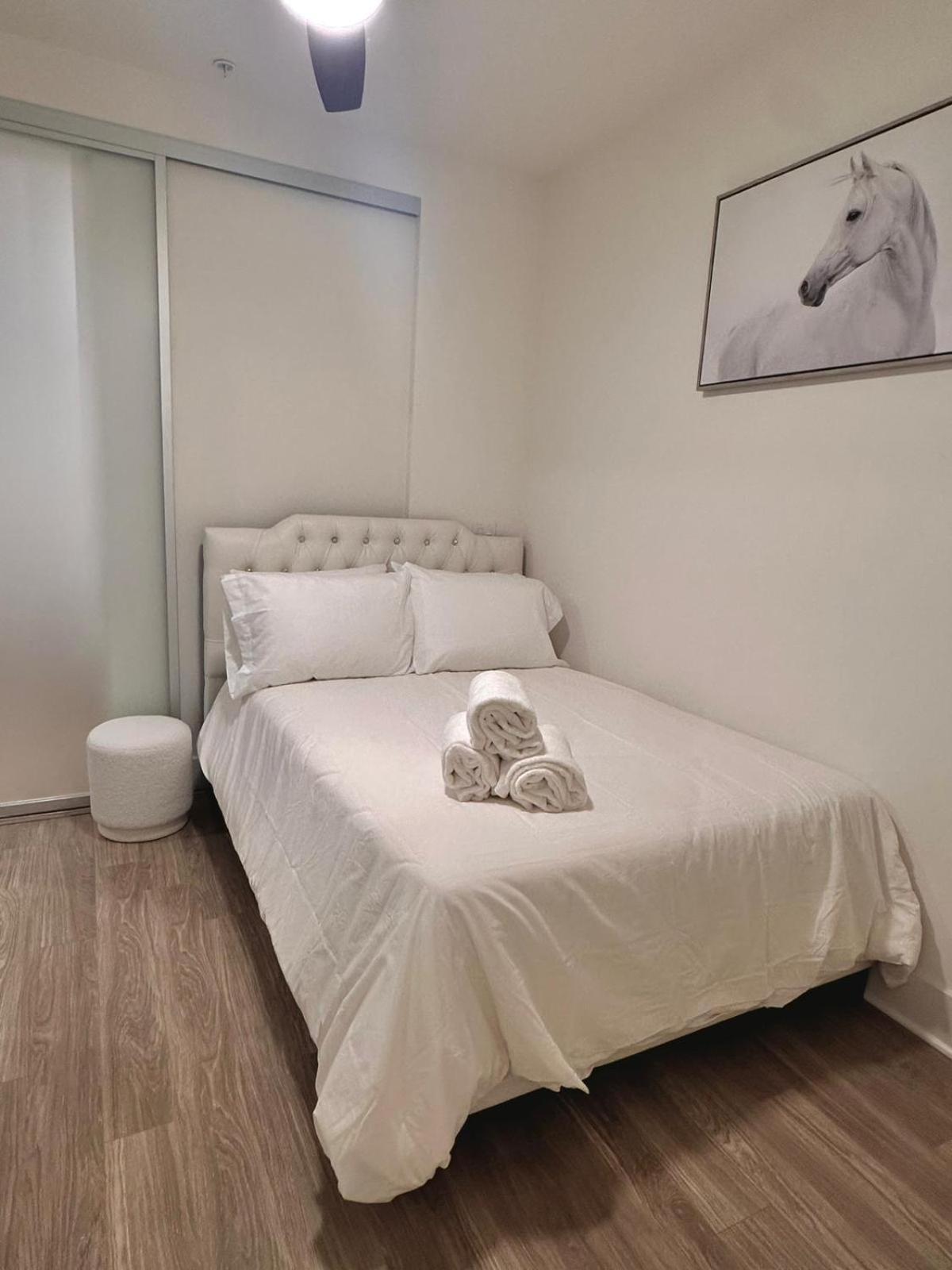 Cozy One Bedroom & Loft Sunset Free Off Site Parking And Wifi ลอสแอนเจลิส ภายนอก รูปภาพ