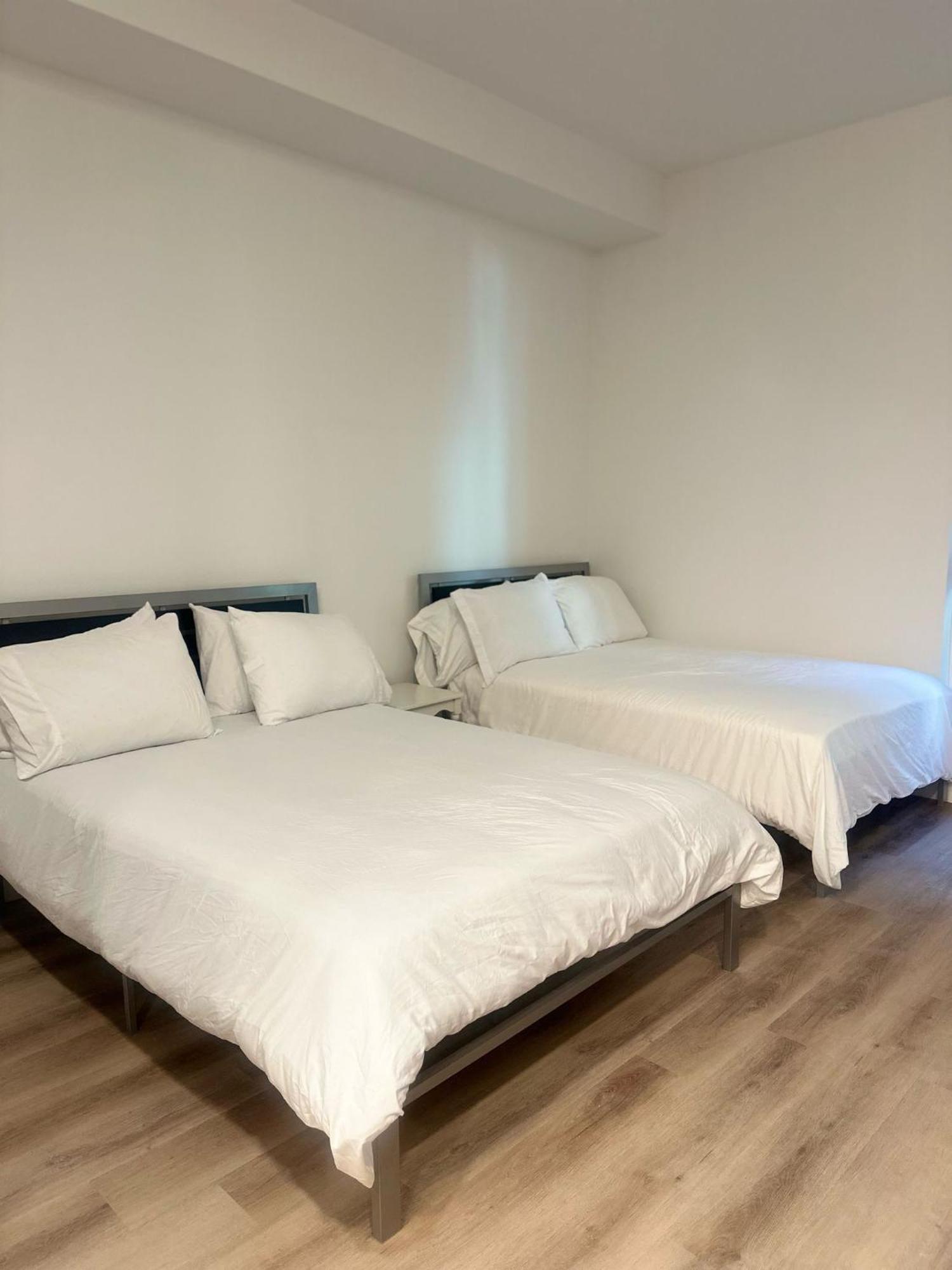 Cozy One Bedroom & Loft Sunset Free Off Site Parking And Wifi ลอสแอนเจลิส ภายนอก รูปภาพ